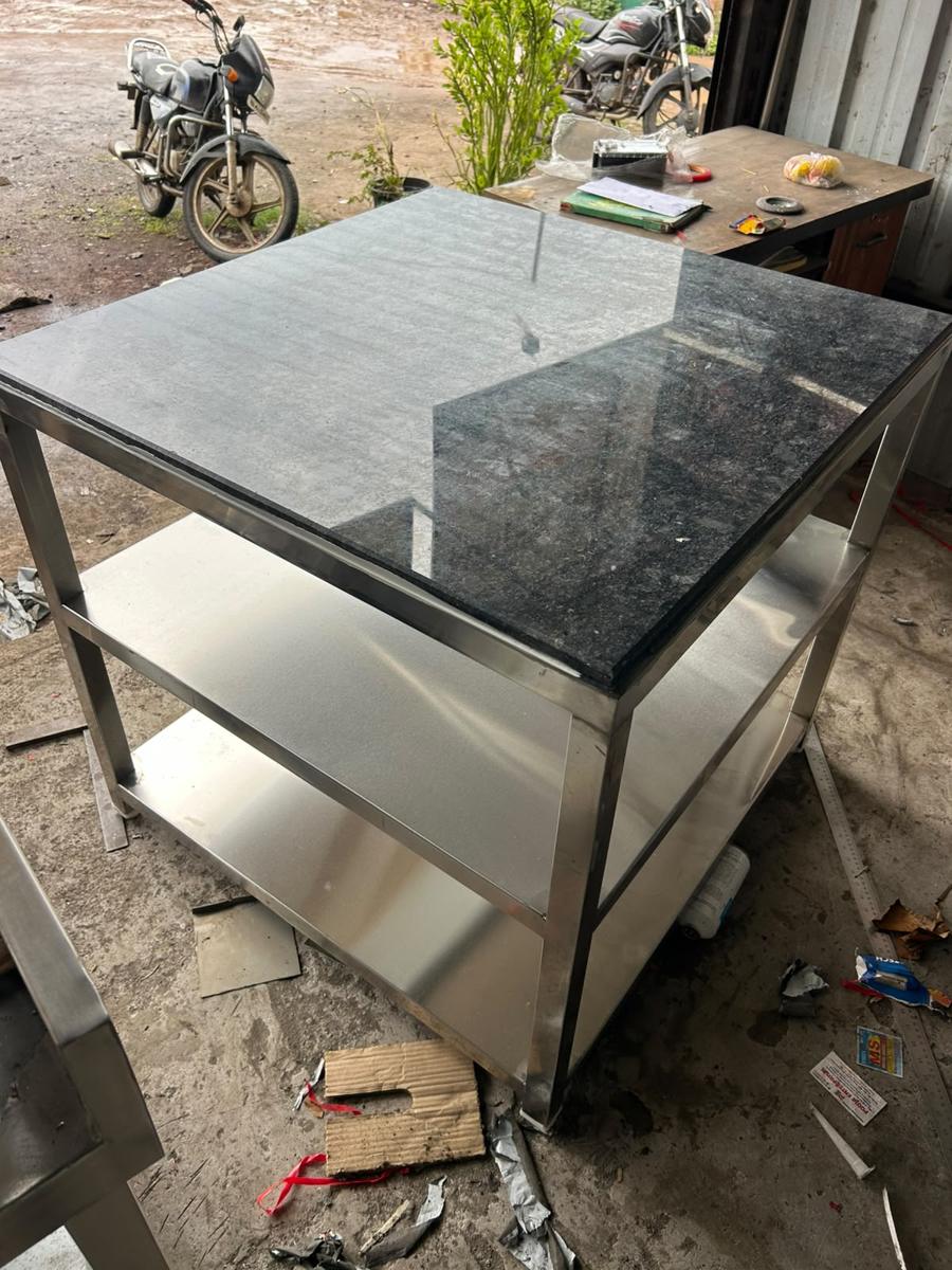 Work Tables & Prep Counters