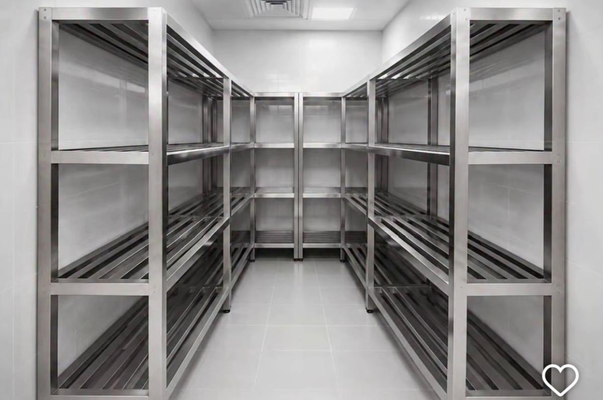 Racks & Storage Shelving